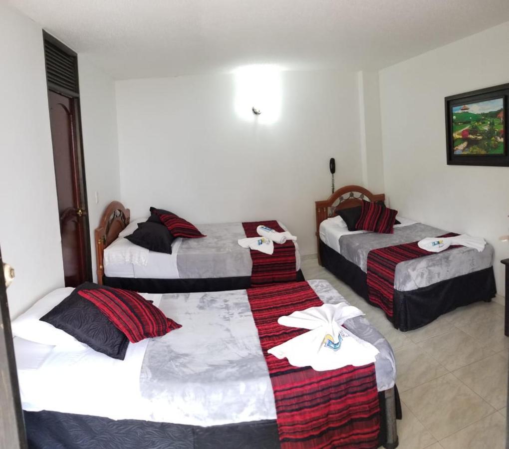 Hotel La Puerta Del Sol La Vega  Exteriör bild